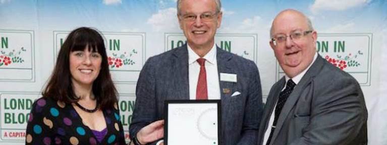 Paddington Scoops Silver Gilt in London in Bloom