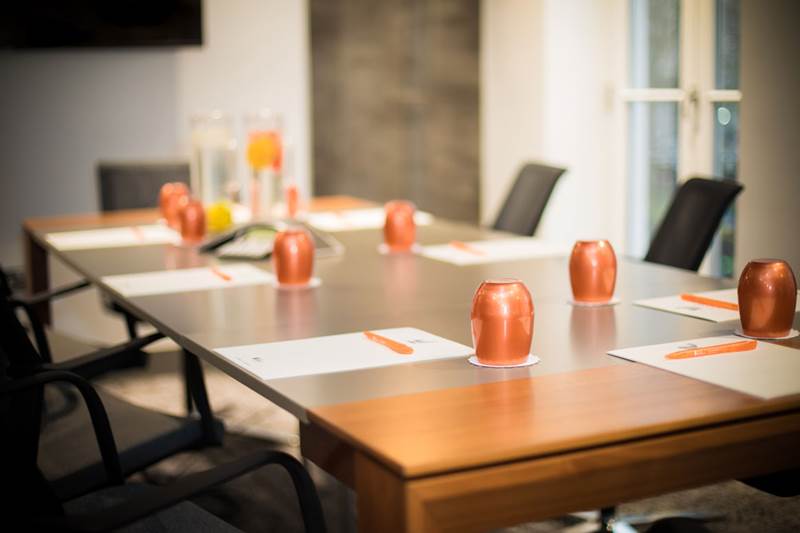 Hotel Indigo London Paddington Meeting Room Indigo Suite Table