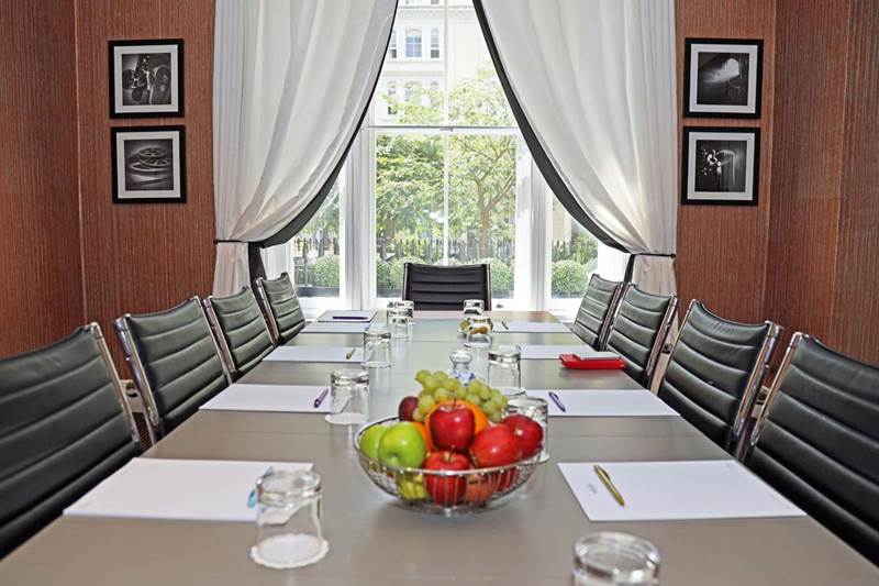 Hotel Indigo London Paddington The Churchill Suite