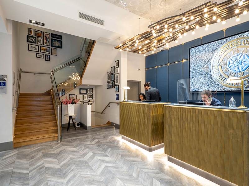 Hotel Indigo London Paddington Reception